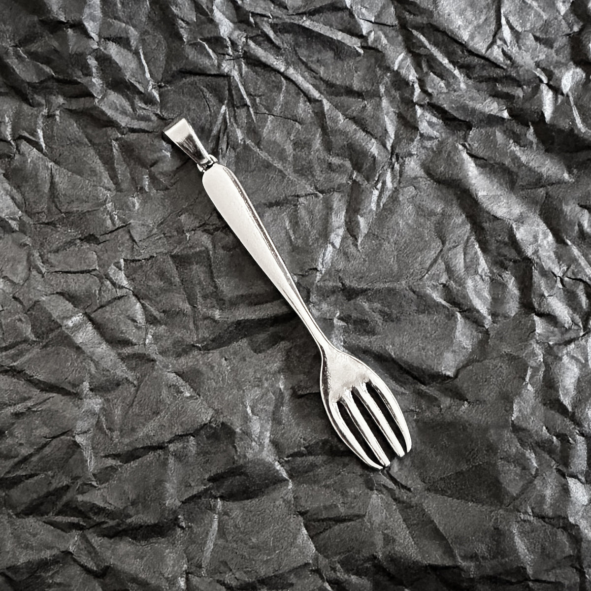 Necklace charm - For Macklin and the chefs - Stainless Steel